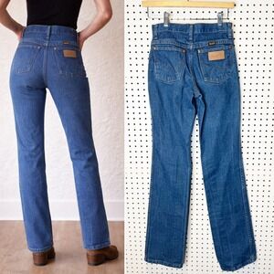 Wrangler Women’s Straight Leg Jeans in Blue Denim